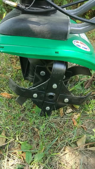 Культиватор бензиновый Caiman Supertiller MB 25H – видео Культиватор бензиновый Caiman Supertiller MB 25H – видео