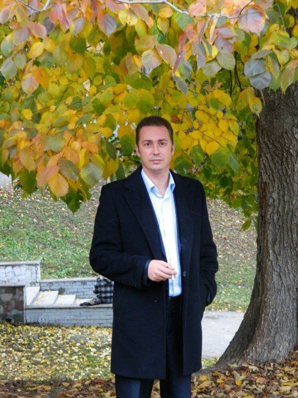 Денис Девишев фотография #1