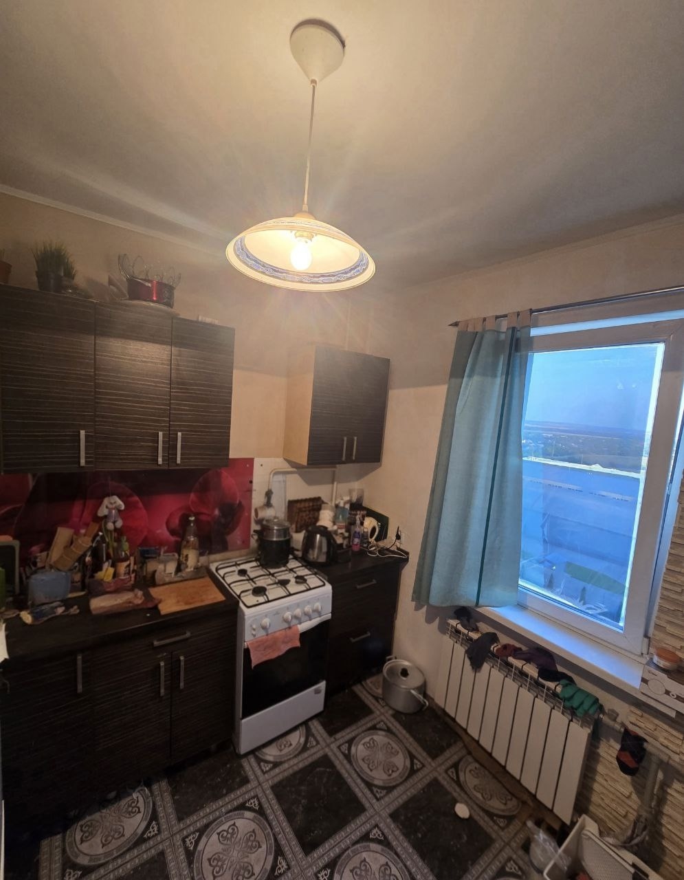 ‼Продам 2-комн. квартиру на кв. Степной! 53/32/7 м², 8/9-эт. Квартира в хорошем жилом состоянии. Окна м/п, с/у раздельный. Квартира продаётся пустой,все вывезут перед продажей. В пешей доступности сад, школы, рынок, супермаркеты, ТЦ Южноград. . Цена: 5 700 000₽. Торг. Телефон.Тел.+7(959) 195-27-88 (telegram) ...